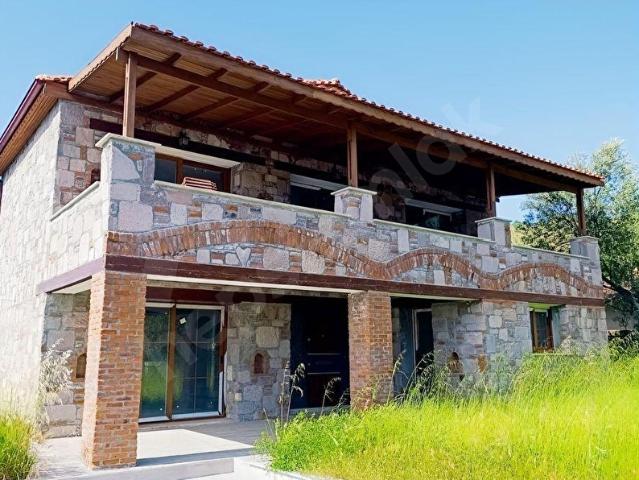 Dikili, İzmir içerisinde satılık Villa