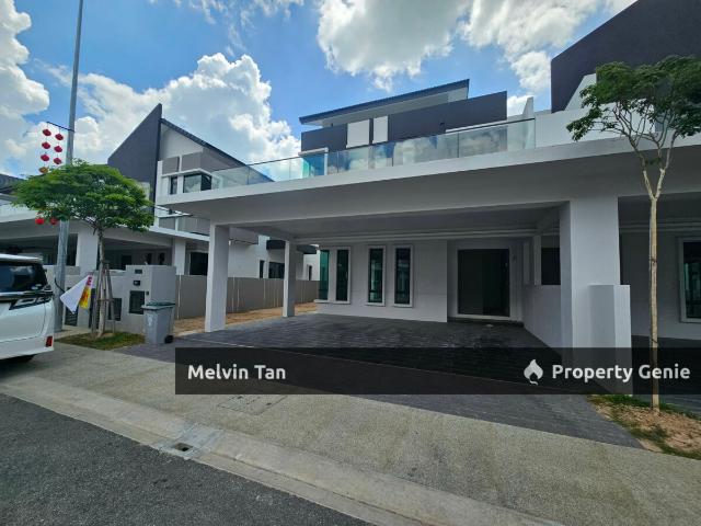 Residential House for sale in Malaka