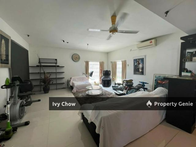 Bungalow for rent in Johore Bahru, Johor