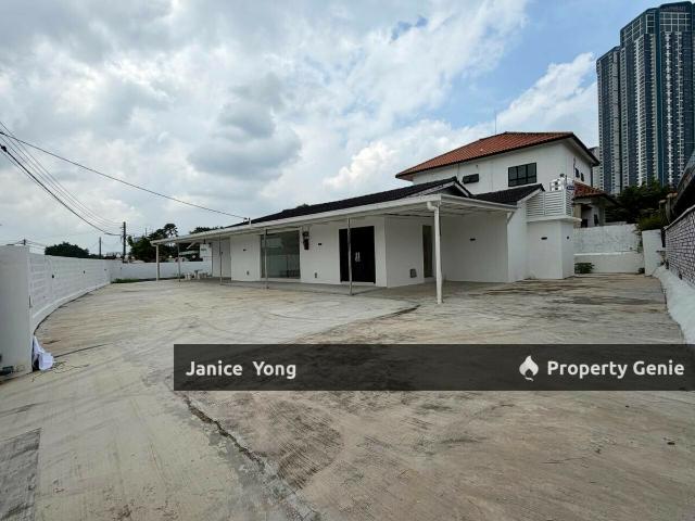 Bungalow for rent in Johore Bahru, Johor