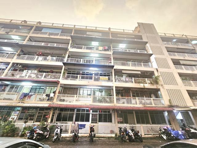 Flat for sale in Georgetown, Penang