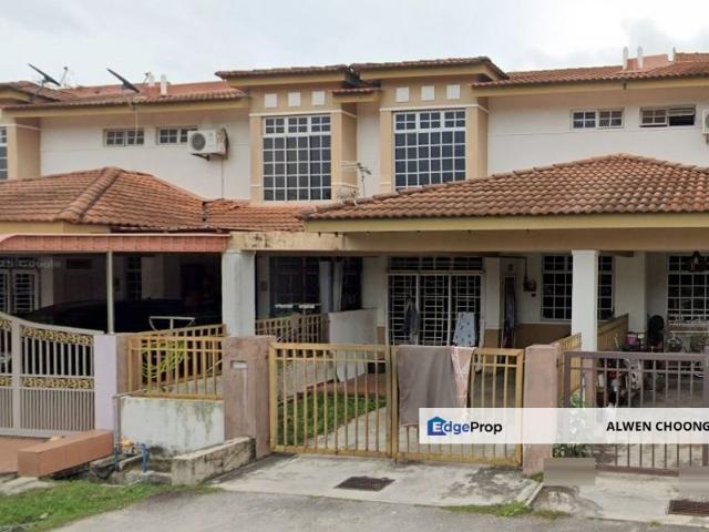 House for sale in Malaka