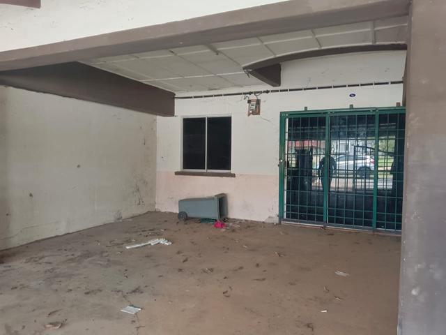 Terraced House for sale in Alai, Malaka