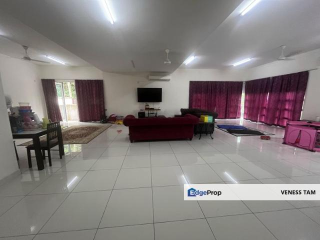 House for sale in Country Heights Damansara, Kuala Lumpur