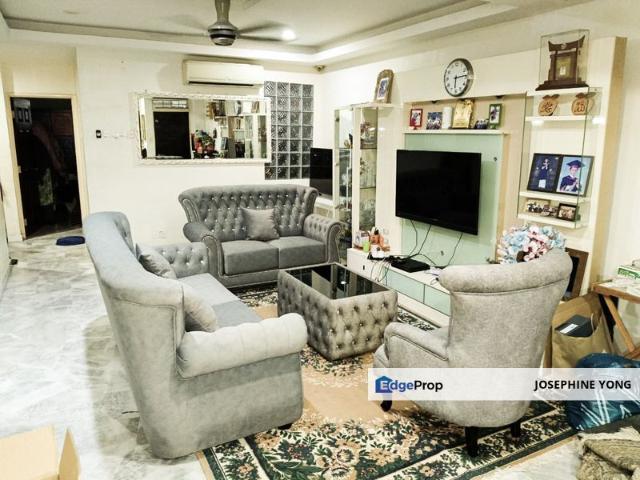 House for sale in Country Heights Damansara, Kuala Lumpur