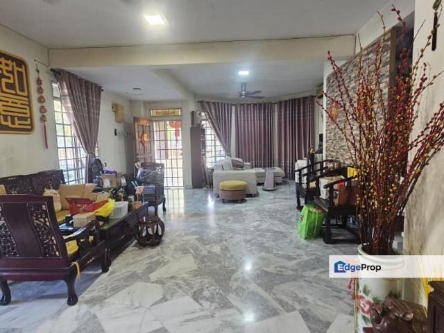 House for sale in Country Heights Damansara, Kuala Lumpur