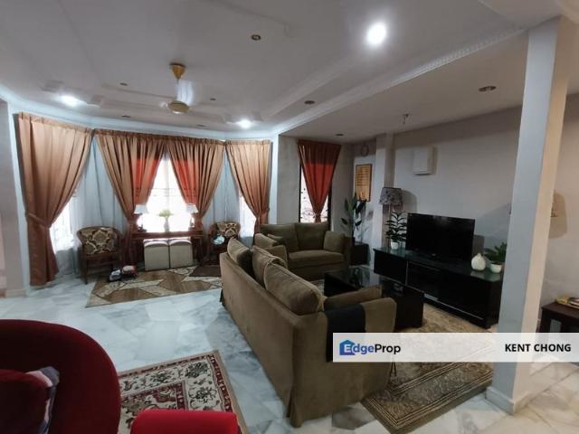 House for sale in Country Heights Damansara, Kuala Lumpur
