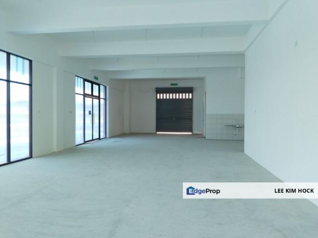 Shop for sale in Alam Impian, Selangor