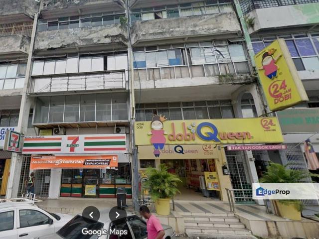 Shop for sale in Kajang, Langat