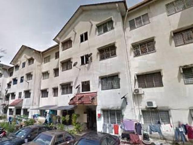 Flat for sale in Petaling, Alam Impian