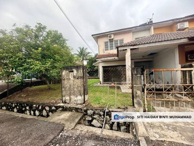 House for sale in Sendayan Village, Negeri Sembilan
