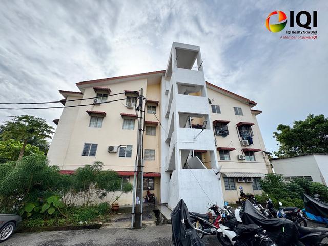 Flat for sale in Wellesley, Penang