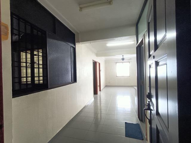 Apartment for sale in Mukim 13, Georgetown