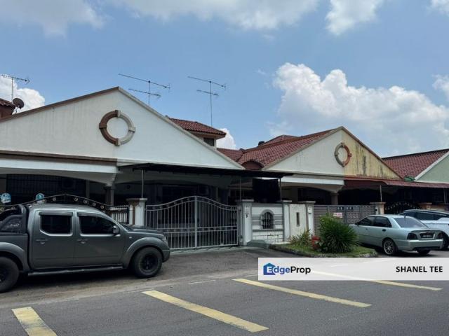 House for sale in Kluang, Johor