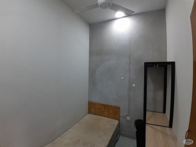 Room for rent in Petaling, Damansara Damai