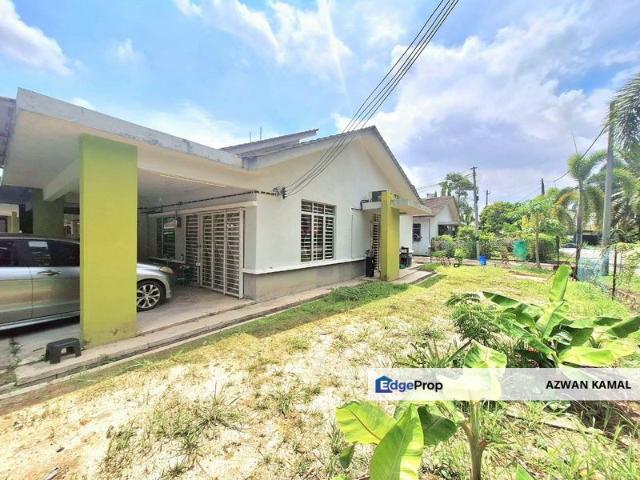 House for sale in Jenjarom, Selangor