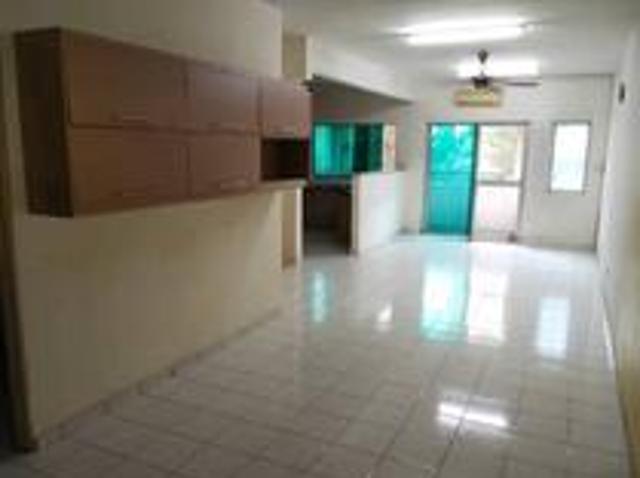 Townhouse for sale in Selayang, Selangor