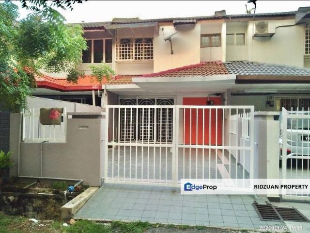 House for sale in Langat, Selangor