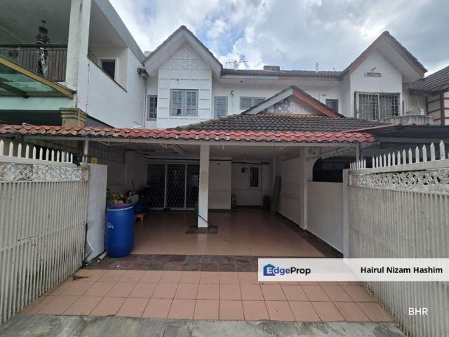House for sale in Langat, Selangor