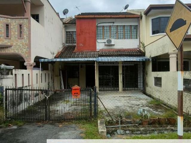 House for sale in Langat, Selangor