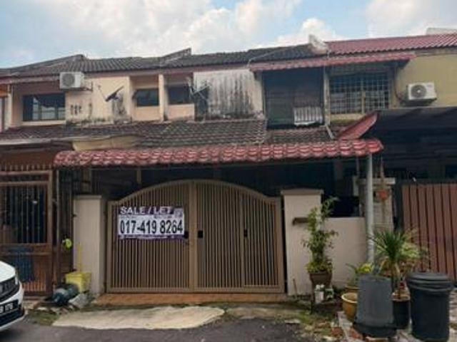Terraced House for sale in Langat, Selangor