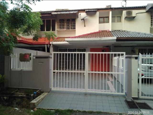 Terraced House for sale in Langat, Selangor
