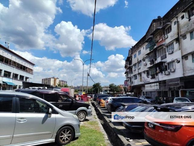 Shop for sale in Kajang, Langat
