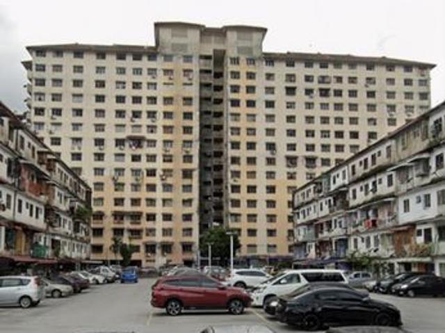 Flat for sale in Langat, Selangor