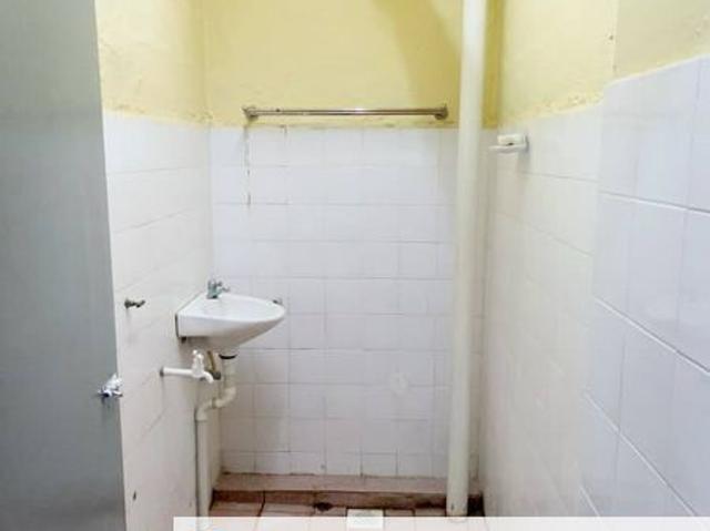 Condominium for rent in Langat, Selangor