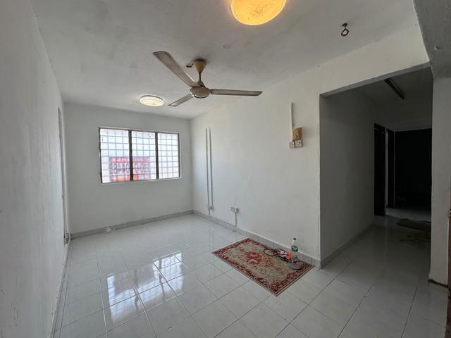 Apartment for sale in Langat, Selangor