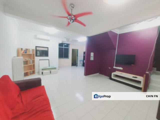 House for sale in Malaka