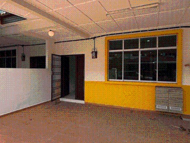 House for rent in Malaka
