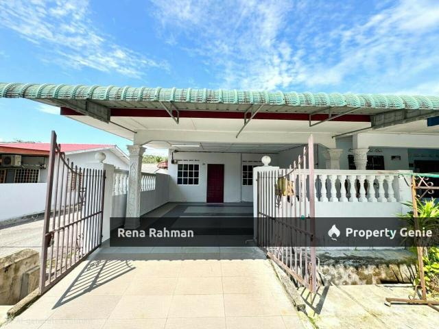Terraced House for sale in Taman Angsamas, Seremban