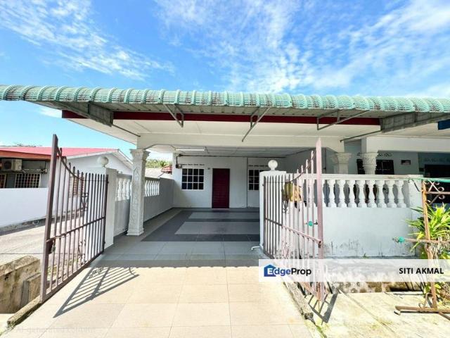 House for sale in Sendayan Village, Negeri Sembilan