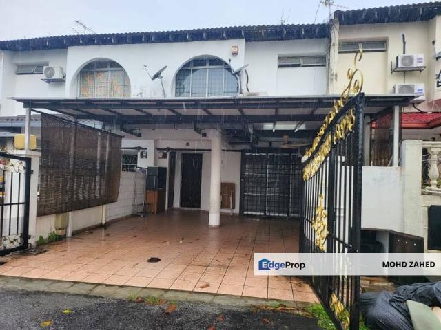House for sale in Langat, Selangor