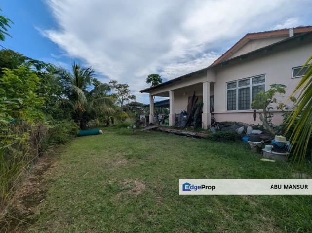 House for sale in Tanjong Sepat, Selangor
