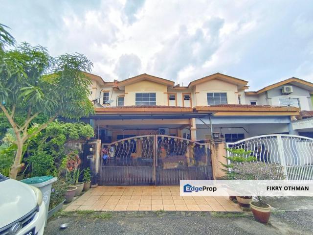 House for sale in Sendayan Village, Negeri Sembilan