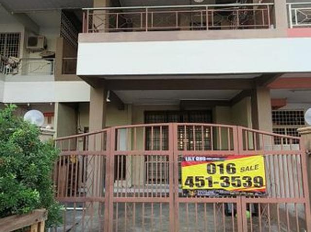 House for sale in Wellesley, Penang
