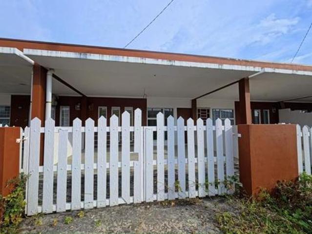 Terraced House for sale in Tuaran Village, Sabah