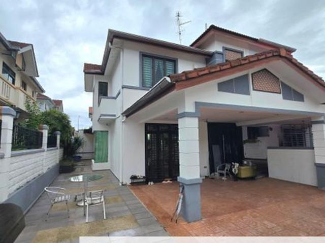House for sale in Austin Heights, Tebrau