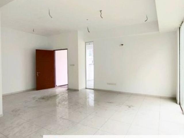House for sale in Austin Heights, Tebrau
