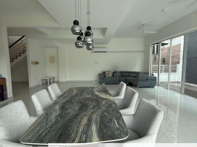 House for sale in Austin Heights, Tebrau