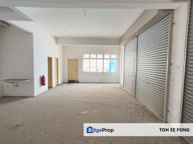 Shop for sale in Tebrau, Johor