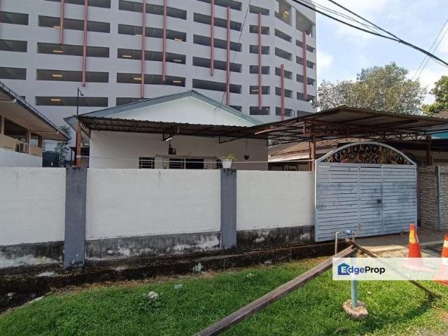 House for sale in Country Heights Damansara, Kuala Lumpur