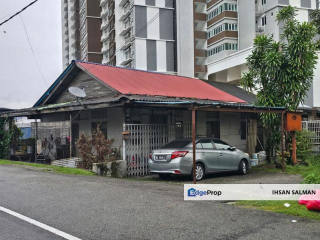 House for sale in Country Heights Damansara, Kuala Lumpur