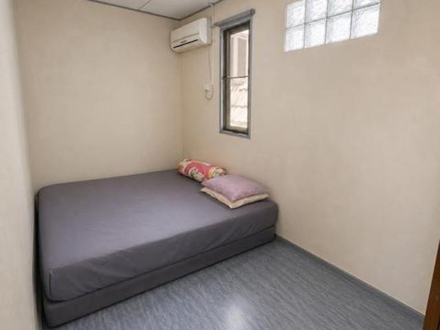 Terraced House for sale in Malaka