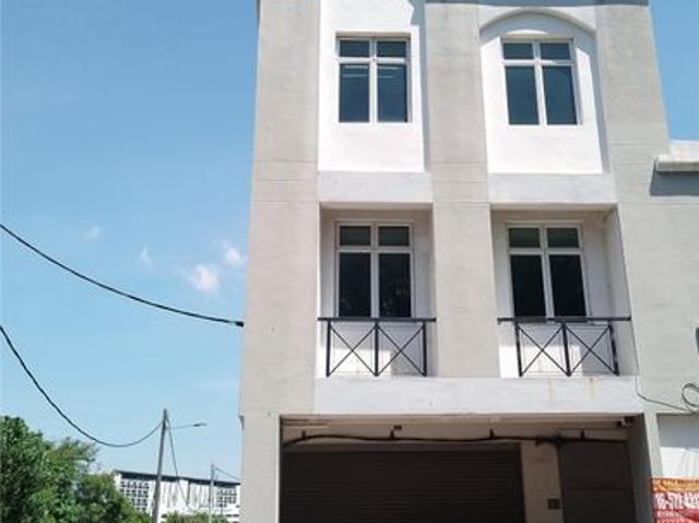 Shop for rent in Wellesley, Penang