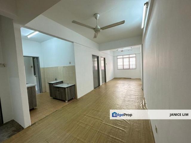 Flat for sale in Wellesley, Penang