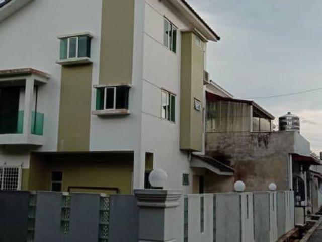 Terraced House for sale in Temerloh, Pahang