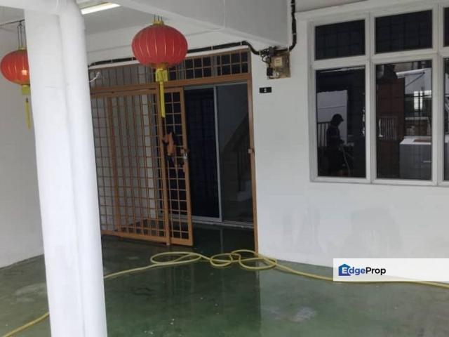 House for sale in Sendayan Village, Negeri Sembilan